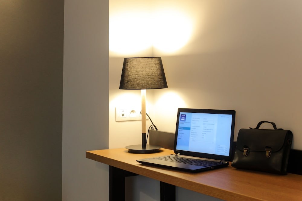 هتل رسدا پورت د بانیولی